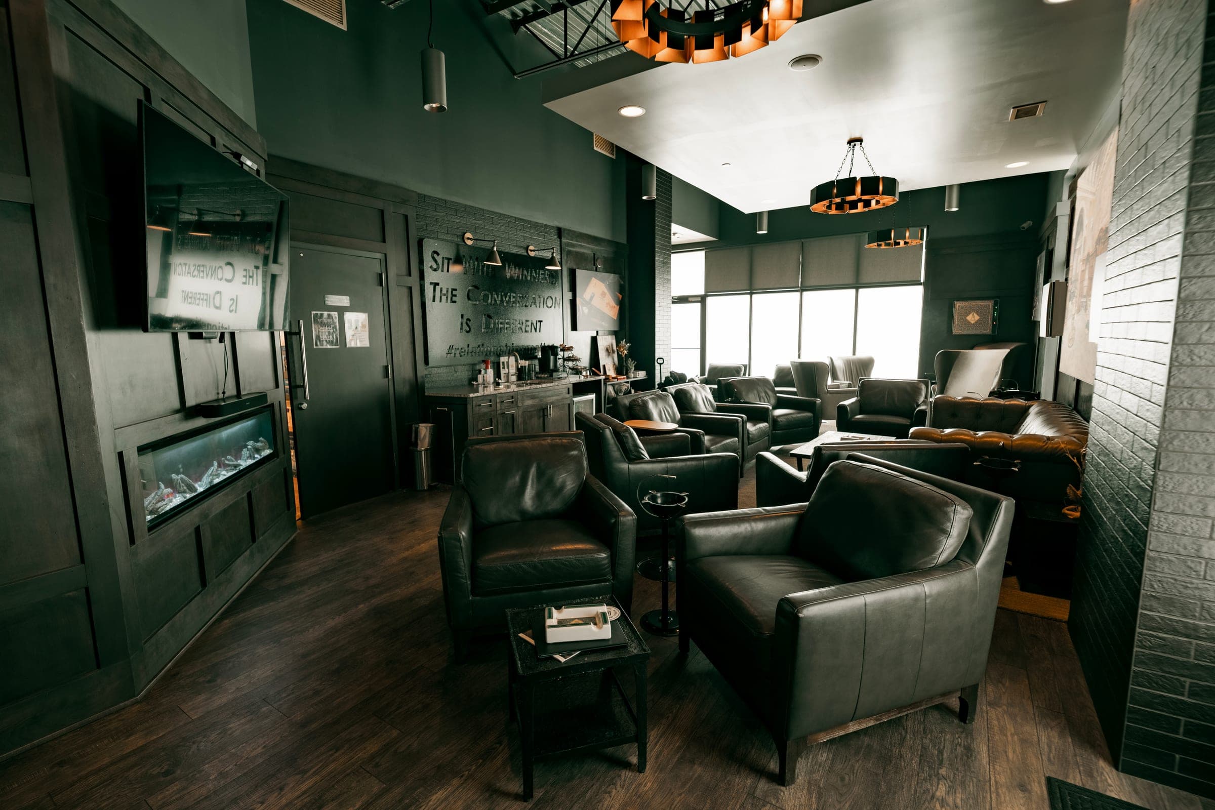 Capital Cigar Lounge — NVAR Studios commercial photography — A7404396 HDR