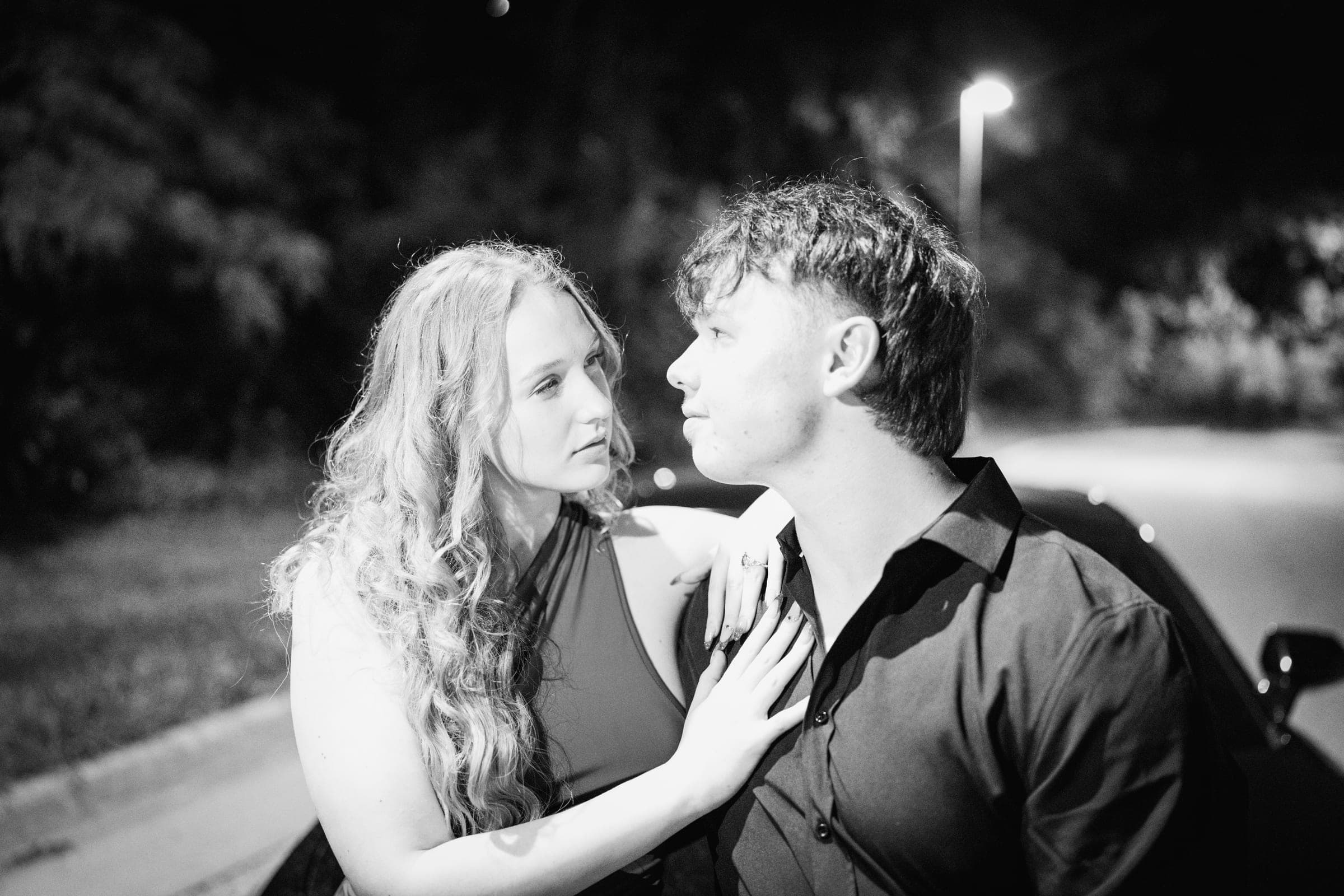 Couples photography in Lincoln, Nebraska by NVAR Studios — A7405538