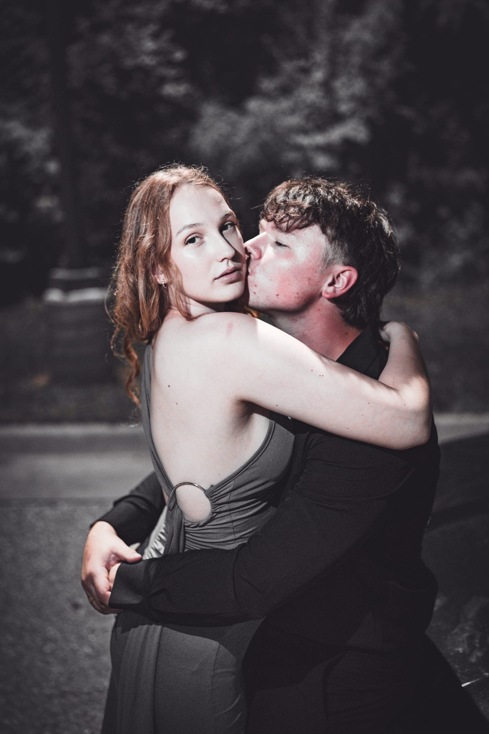 Couples photography in Lincoln, Nebraska by NVAR Studios — A7405579