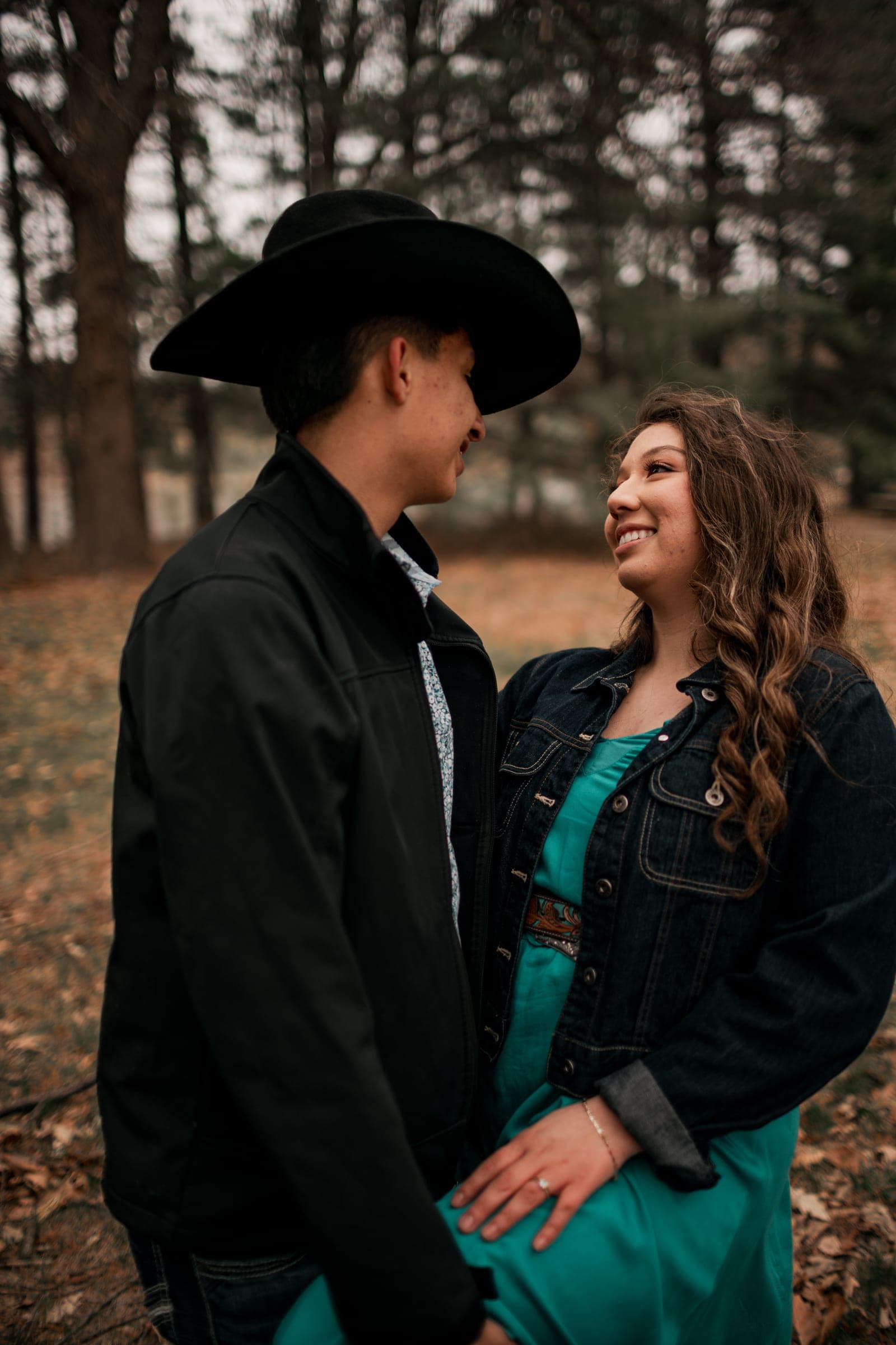 Couples photography in Lincoln, Nebraska by NVAR Studios — A7400299