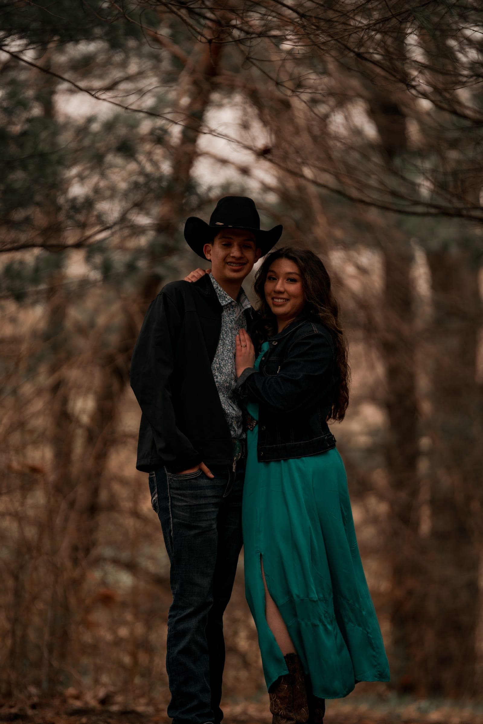Couples photography in Lincoln, Nebraska by NVAR Studios — A7400714