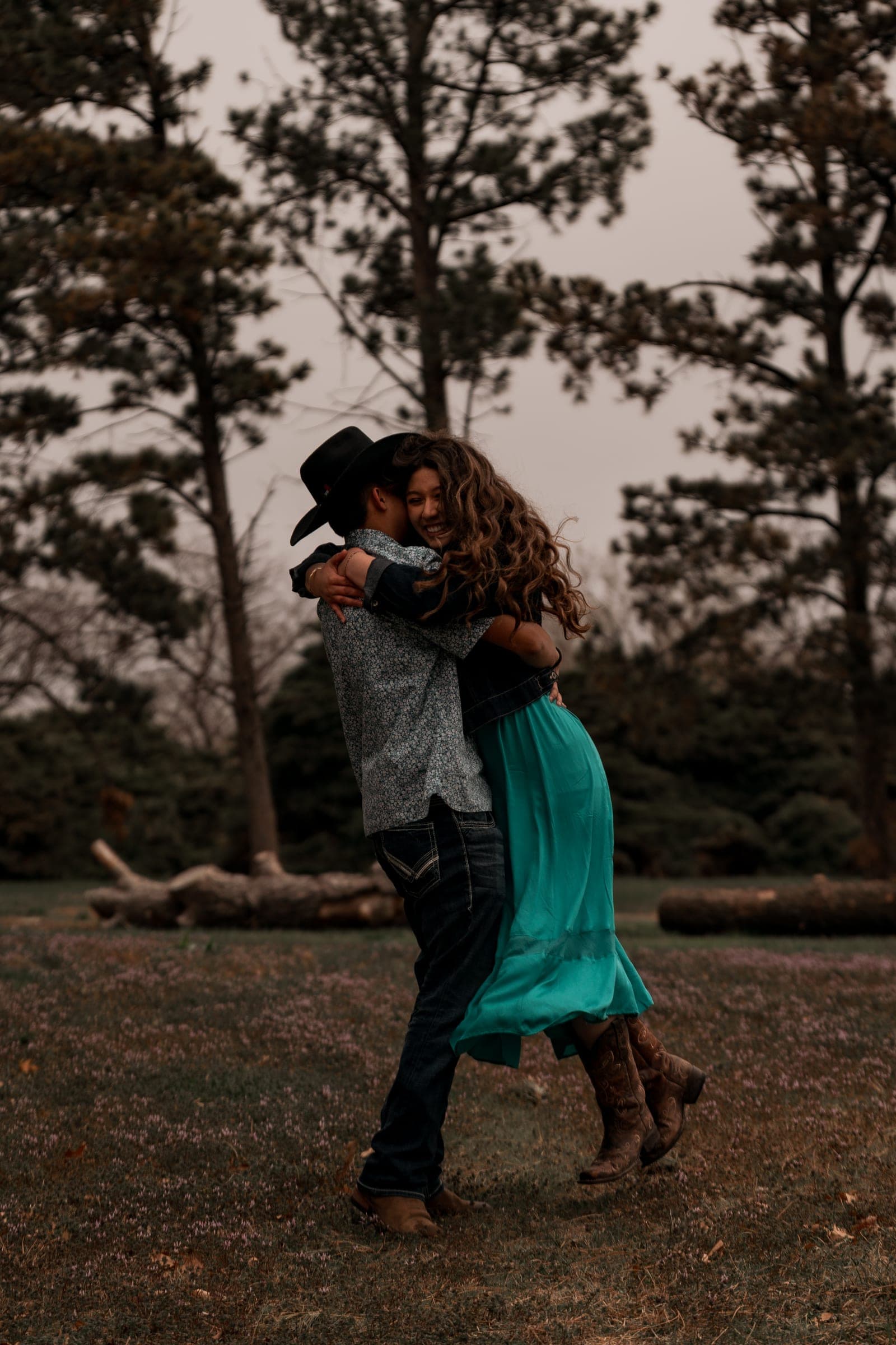 Couples photography in Lincoln, Nebraska by NVAR Studios — A7409800