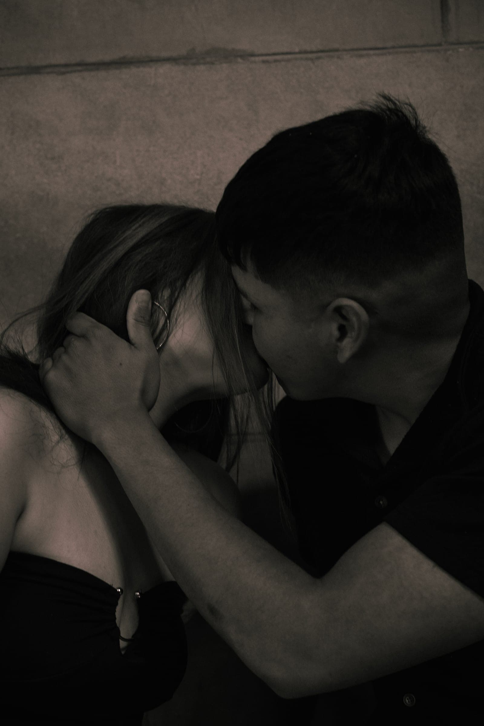 Couples photography in Lincoln, Nebraska by NVAR Studios — A7406943