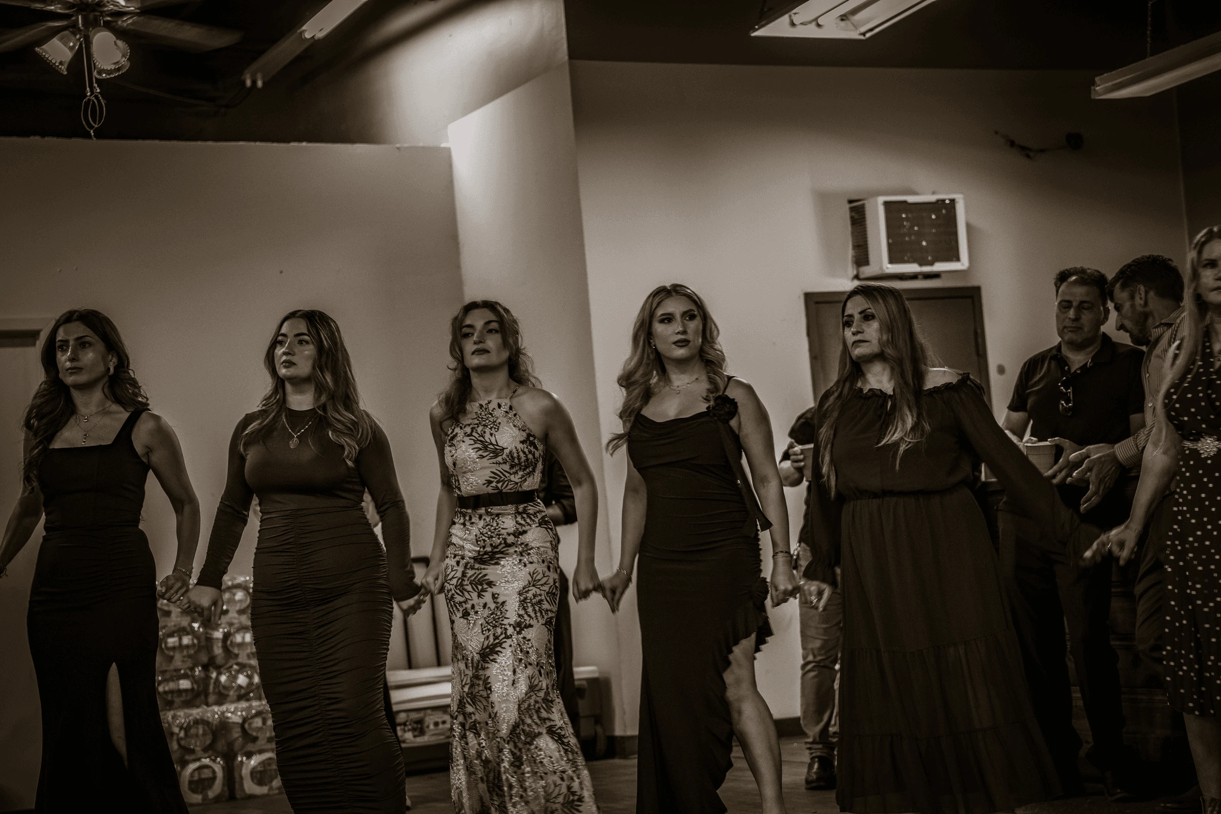 Weddings photography in Lincoln, Nebraska by NVAR Studios — image 3